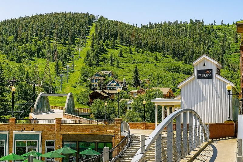 Commercial Toilet Repair in Park City, UT